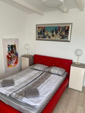 R77 Apartment Downtown - Penthouse บูดาเปสต์ ภายนอก รูปภาพ